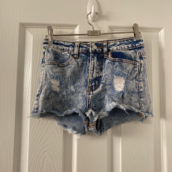blue denim shorts - Picture 7 of 14